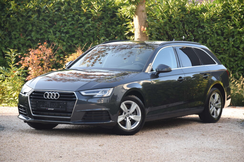 Audi A4 35TFSI Avant automatic